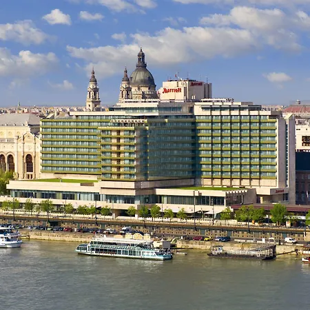 Hotel Marriott 5*