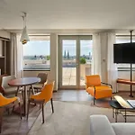 Hotel Marriott 5*