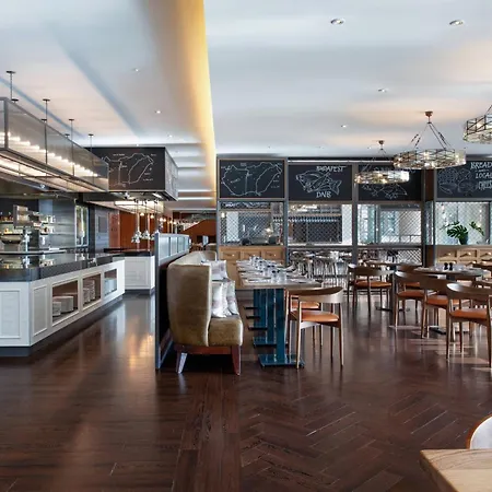 Marriott Hotel 5*