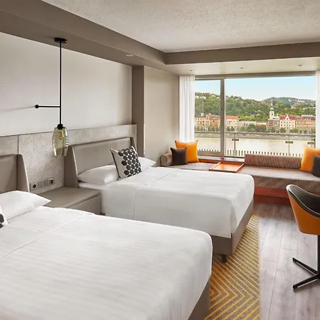 Marriott Hotel 5*
