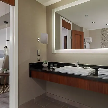 Hotel Marriott 5*