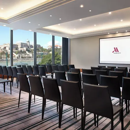 Marriott Hotel 5*