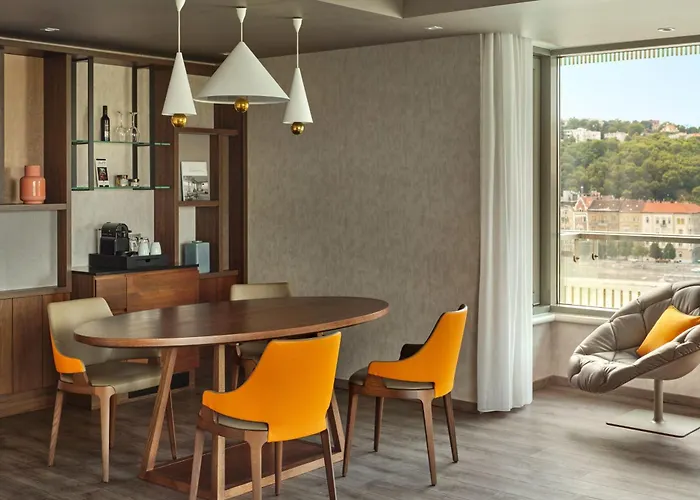 Szálloda Marriott 5*