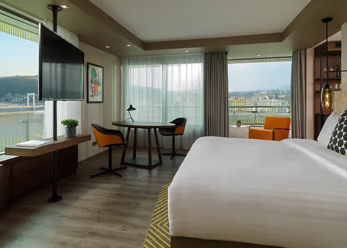 Szálloda Marriott 5*