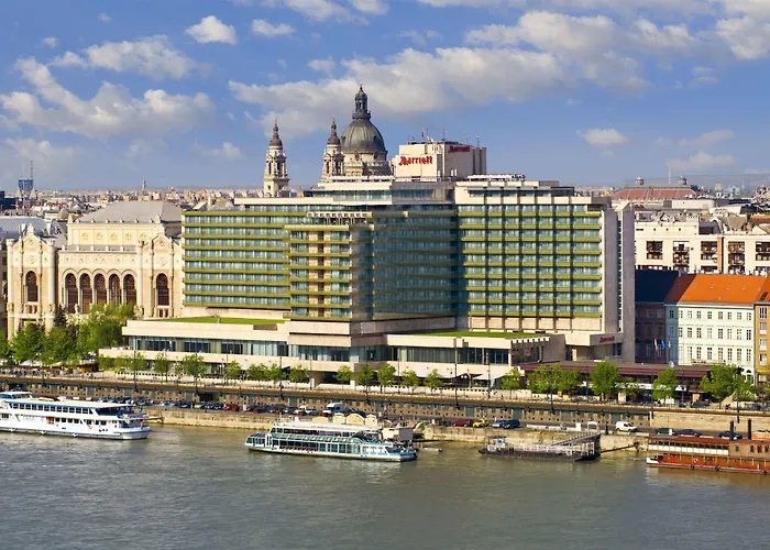 Hotel Marriott 5*
