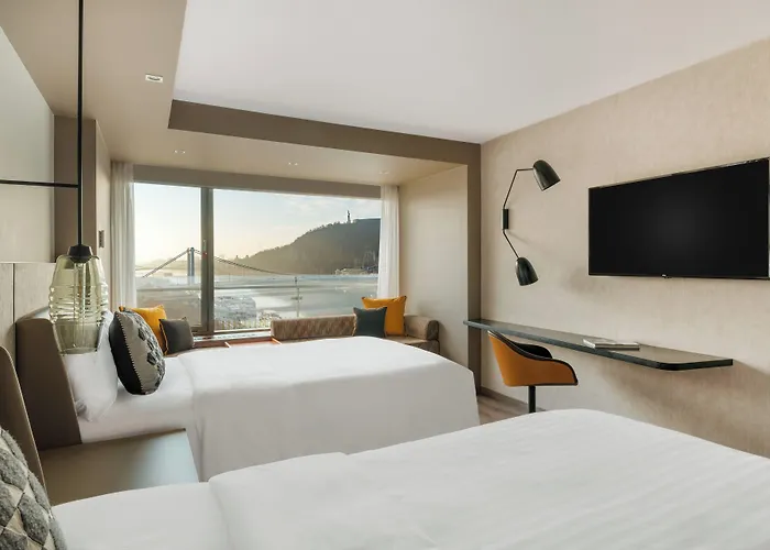 Szálloda Marriott 5*