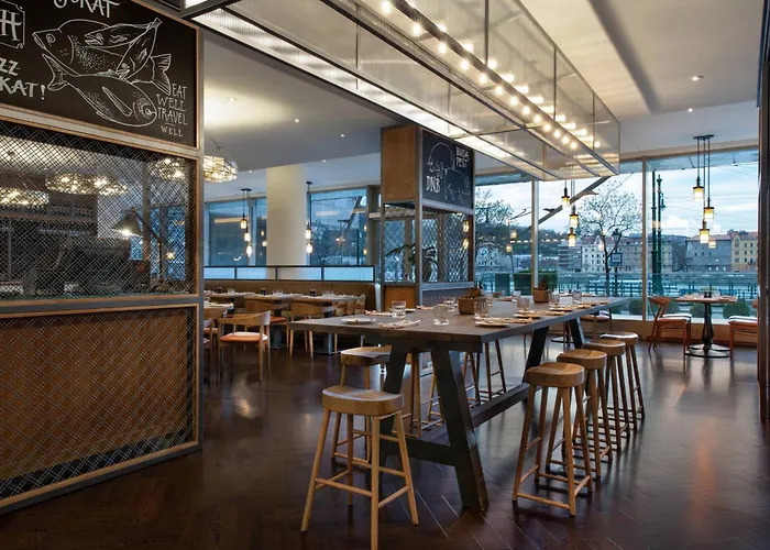 호텔 메리어트 5*